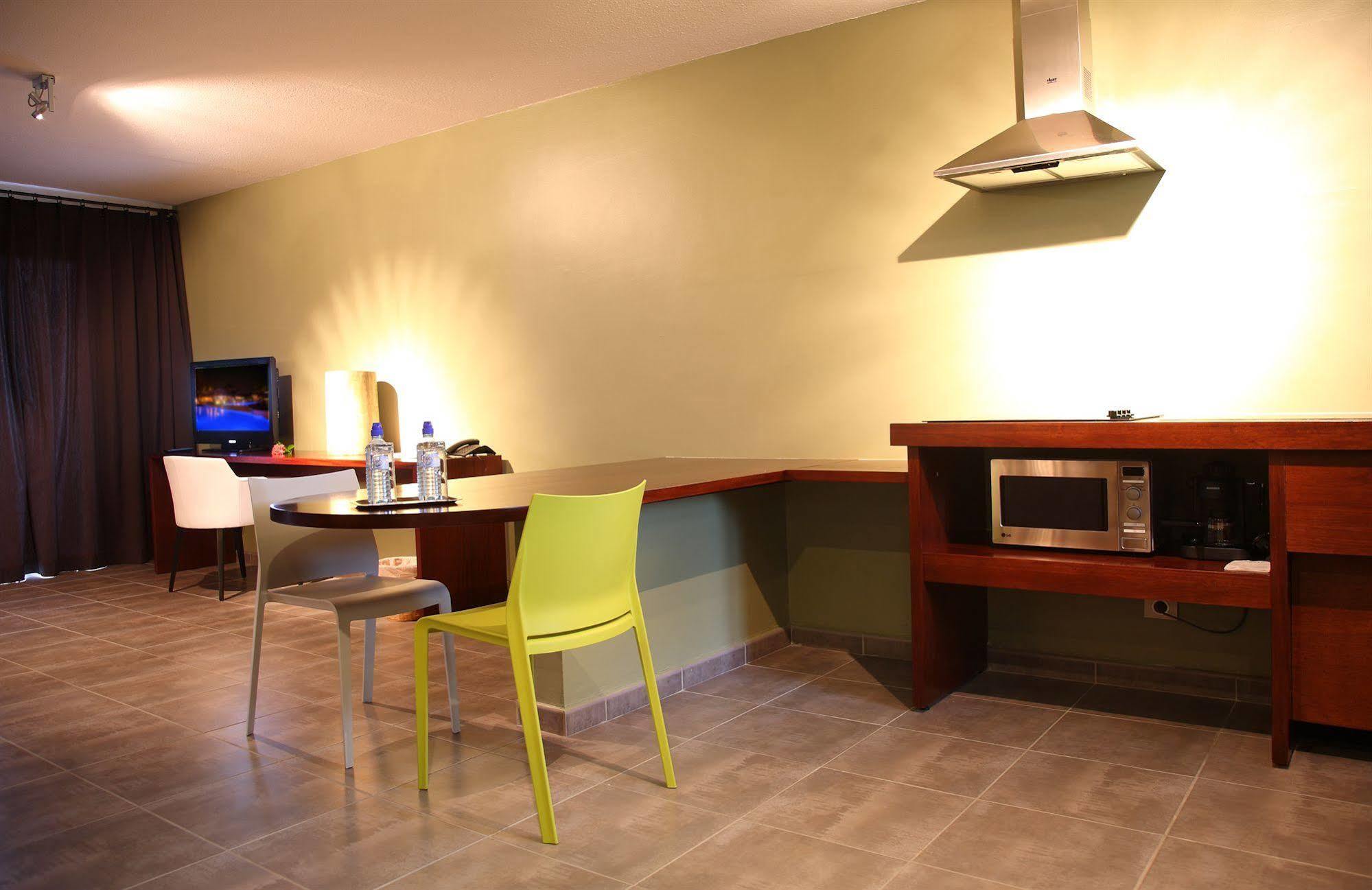 Mahogany & 4* Le Gosier (Grande-Terre)